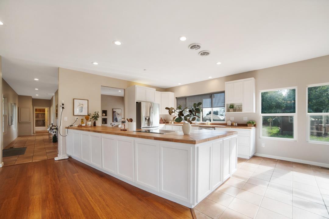 Detail Gallery Image 30 of 60 For 389 Corralitos Rd, Watsonville,  CA 95076 - 4 Beds | 3 Baths