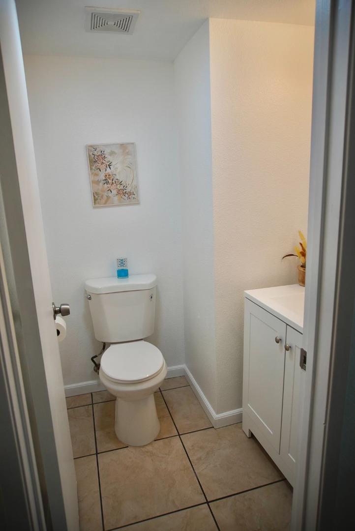 Detail Gallery Image 17 of 33 For 2561 Cinnamon Teal Dr, Los Banos,  CA 93635 - 4 Beds | 2/1 Baths