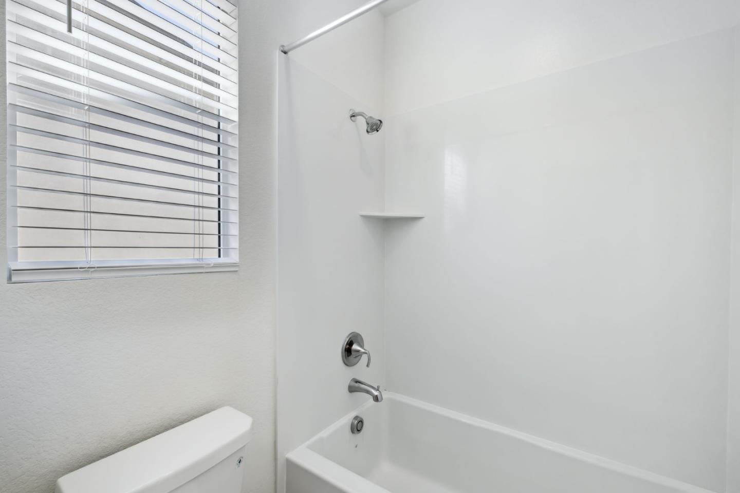 Detail Gallery Image 39 of 45 For 4428 Sanderson Dr, Folsom,  CA 95630 - 4 Beds | 2/1 Baths