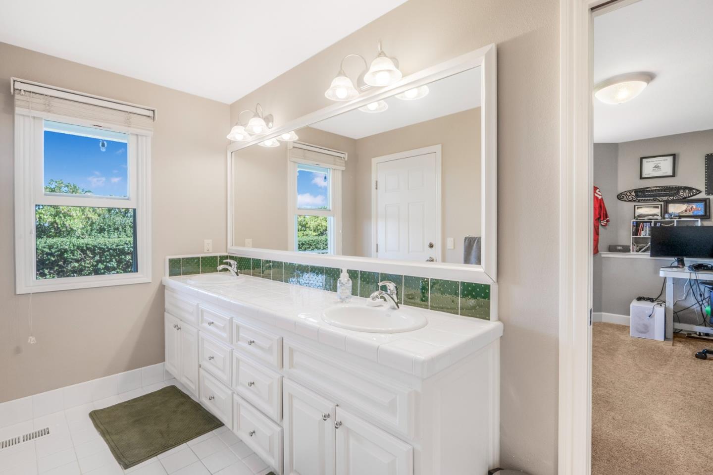 Detail Gallery Image 23 of 47 For 103 Carlino Ln, Aptos,  CA 95003 - 5 Beds | 3/2 Baths