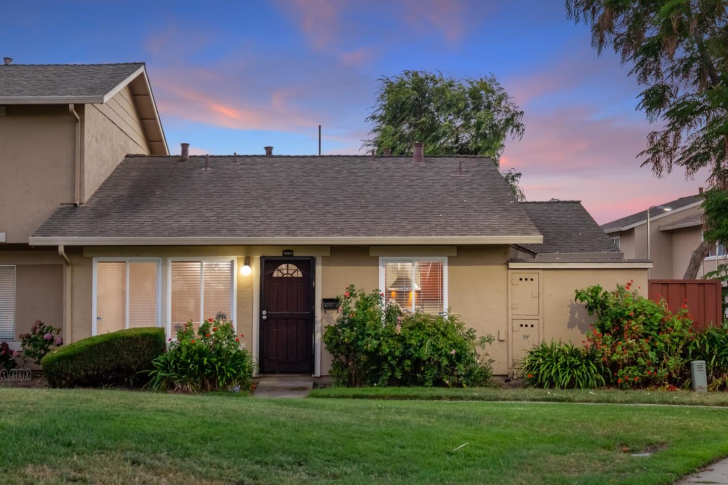 Detail Gallery Image 3 of 48 For 36923 Bolina Ter, Fremont,  CA 94536 - 4 Beds | 2 Baths