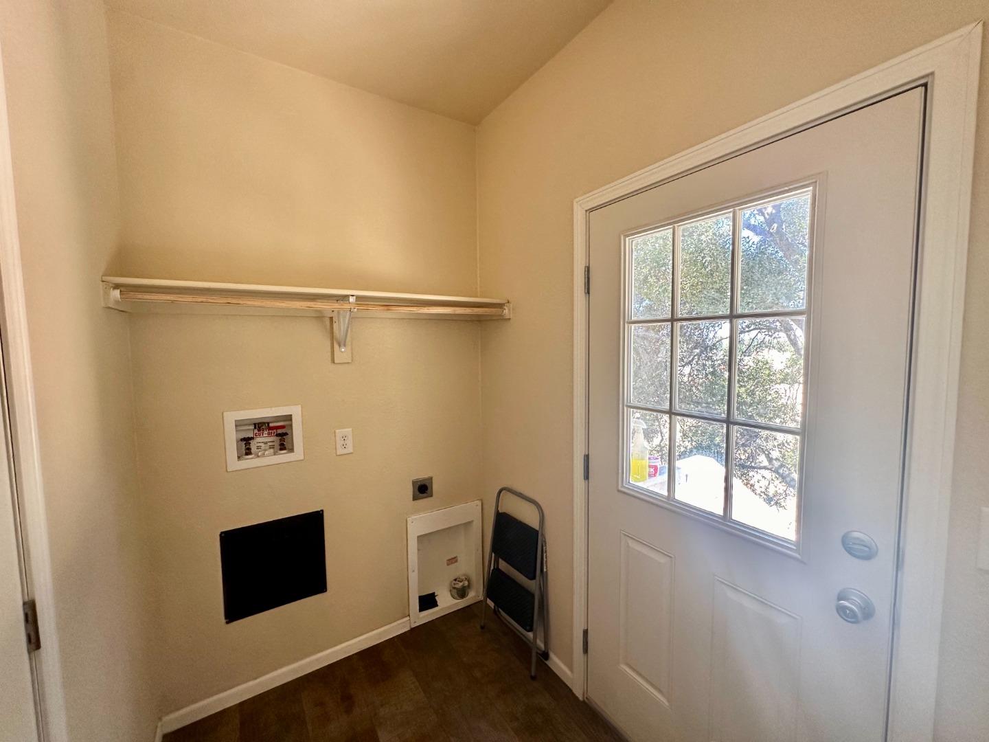 Detail Gallery Image 24 of 30 For 601 Cowden Rd, Hollister,  CA 95023 - 3 Beds | 2 Baths