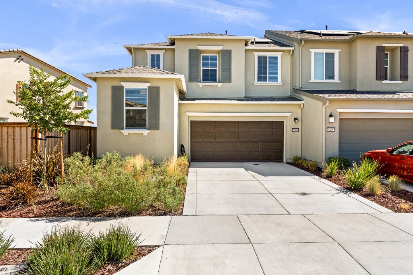 Detail Gallery Image 1 of 25 For 5866 Markham Ct, Tracy,  CA 95377 - 3 Beds | 2/1 Baths