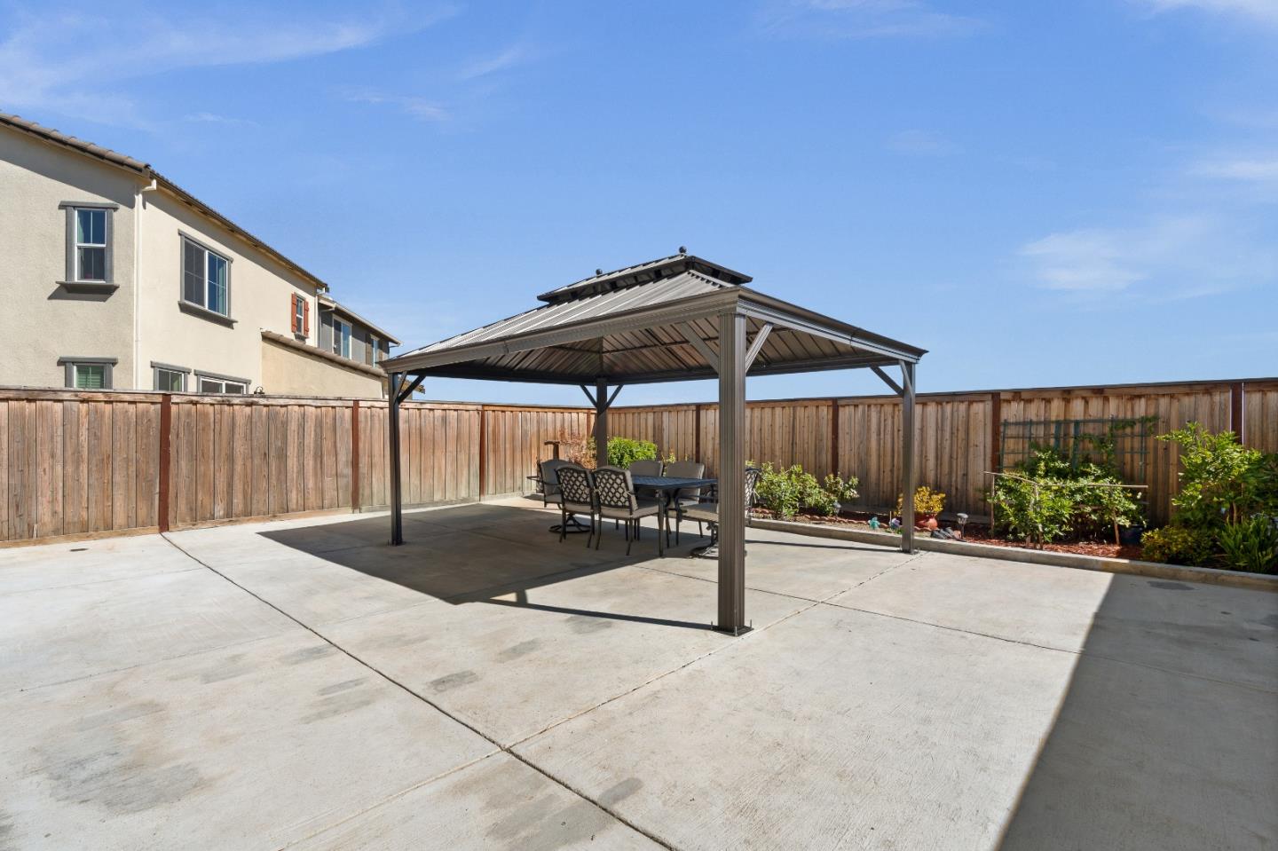 Detail Gallery Image 19 of 25 For 5866 Markham Ct, Tracy,  CA 95377 - 3 Beds | 2/1 Baths