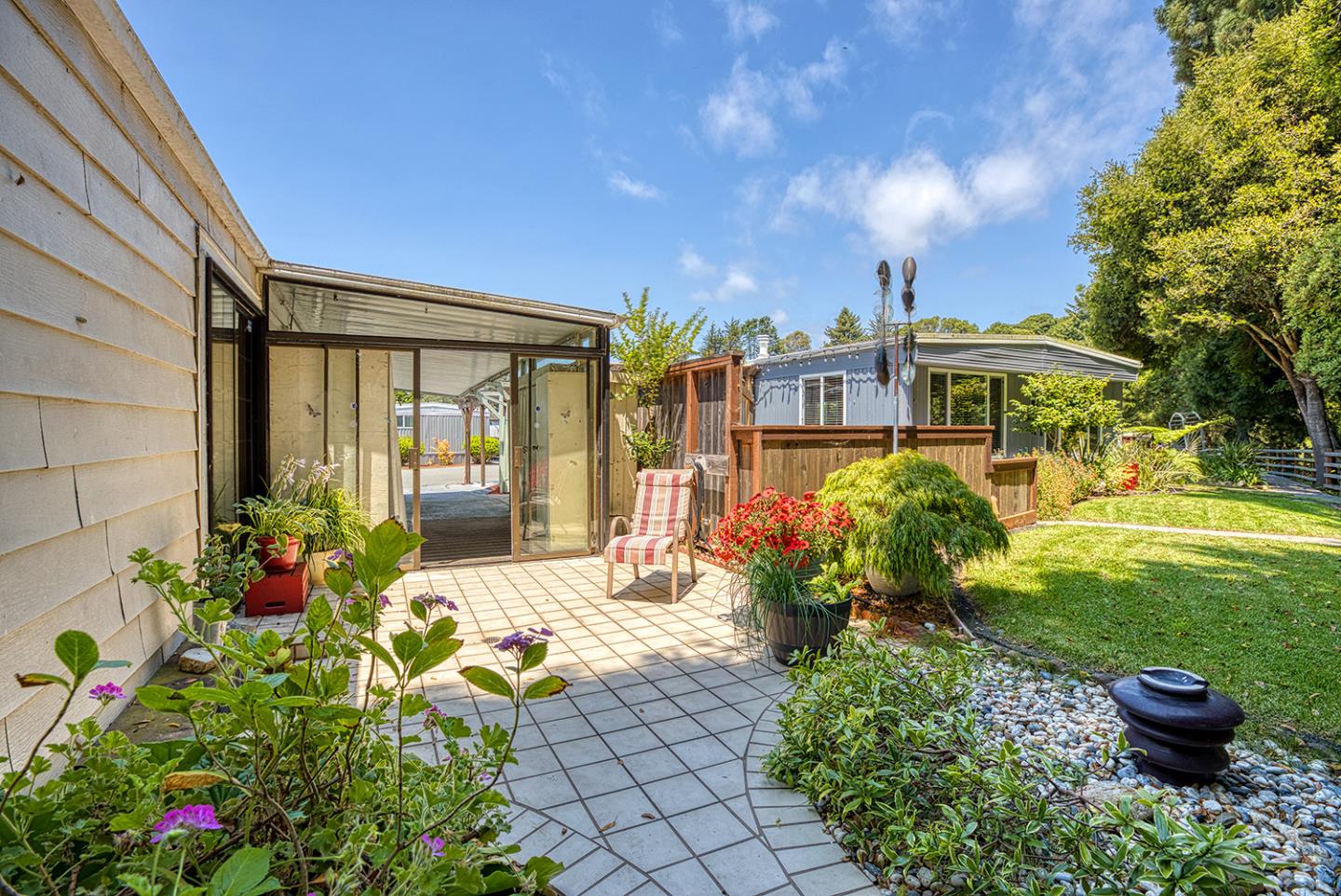 Detail Gallery Image 8 of 36 For 7 Oak Shadow Ln #~,  Aptos,  CA 95003 - 2 Beds | 2 Baths