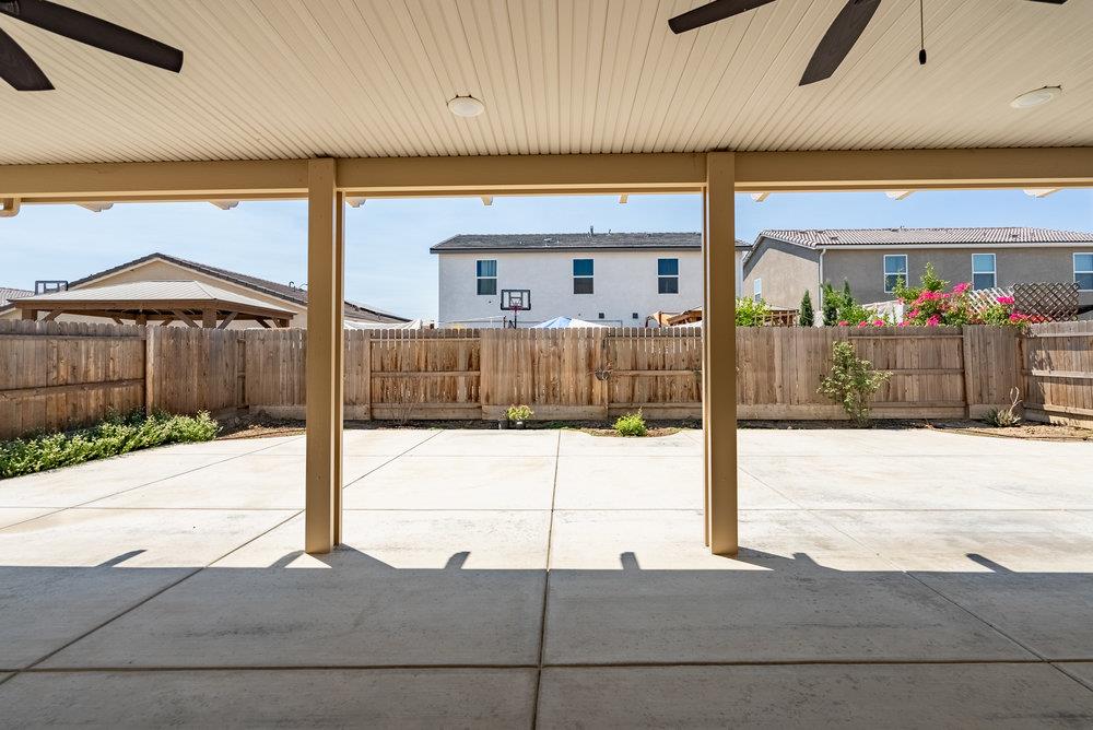 Detail Gallery Image 41 of 53 For 627 Pinelli Dr, Los Banos,  CA 93635 - 4 Beds | 2/1 Baths