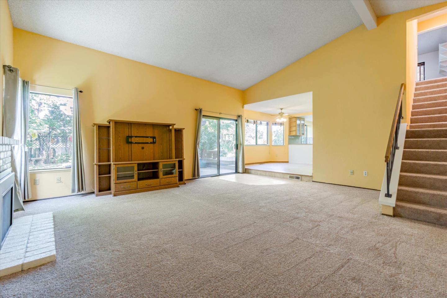 Detail Gallery Image 12 of 59 For 2834 Bellflower Dr, Antioch,  CA 94509 - 4 Beds | 2/1 Baths