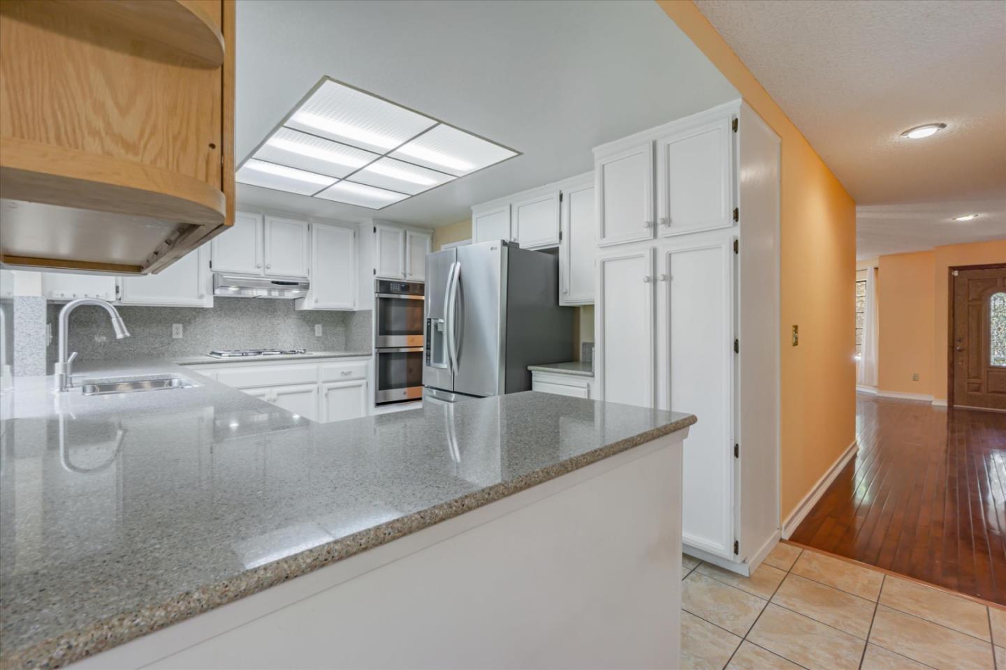 Detail Gallery Image 14 of 59 For 2834 Bellflower Dr, Antioch,  CA 94509 - 4 Beds | 2/1 Baths