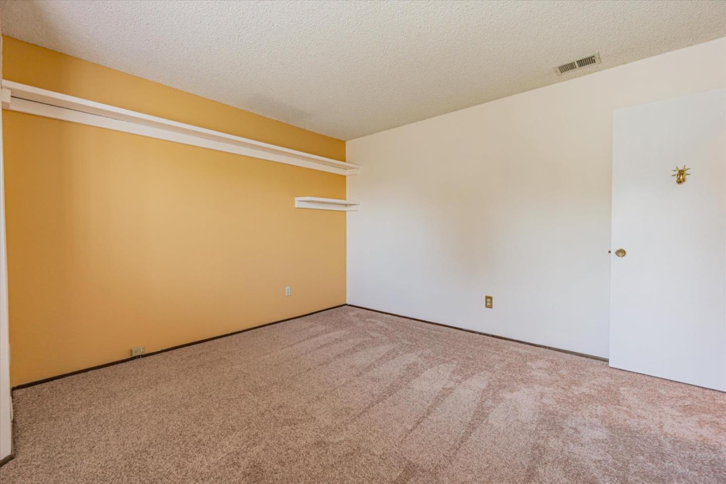 Detail Gallery Image 30 of 59 For 2834 Bellflower Dr, Antioch,  CA 94509 - 4 Beds | 2/1 Baths