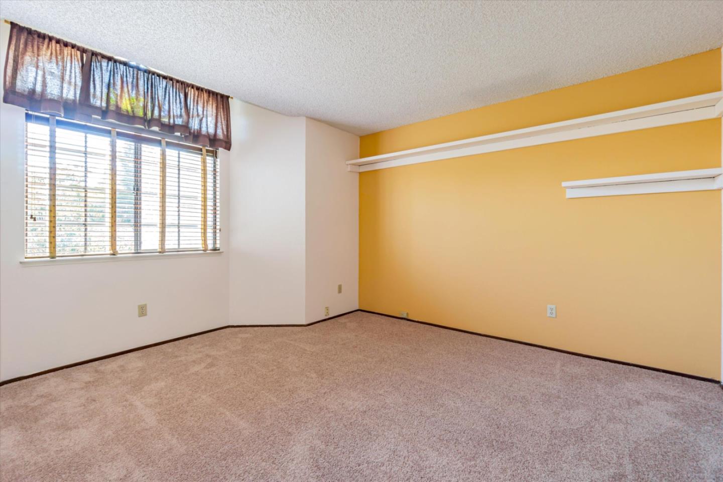 Detail Gallery Image 33 of 59 For 2834 Bellflower Dr, Antioch,  CA 94509 - 4 Beds | 2/1 Baths