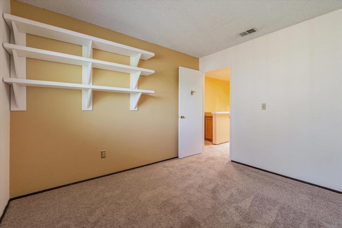 Detail Gallery Image 36 of 59 For 2834 Bellflower Dr, Antioch,  CA 94509 - 4 Beds | 2/1 Baths