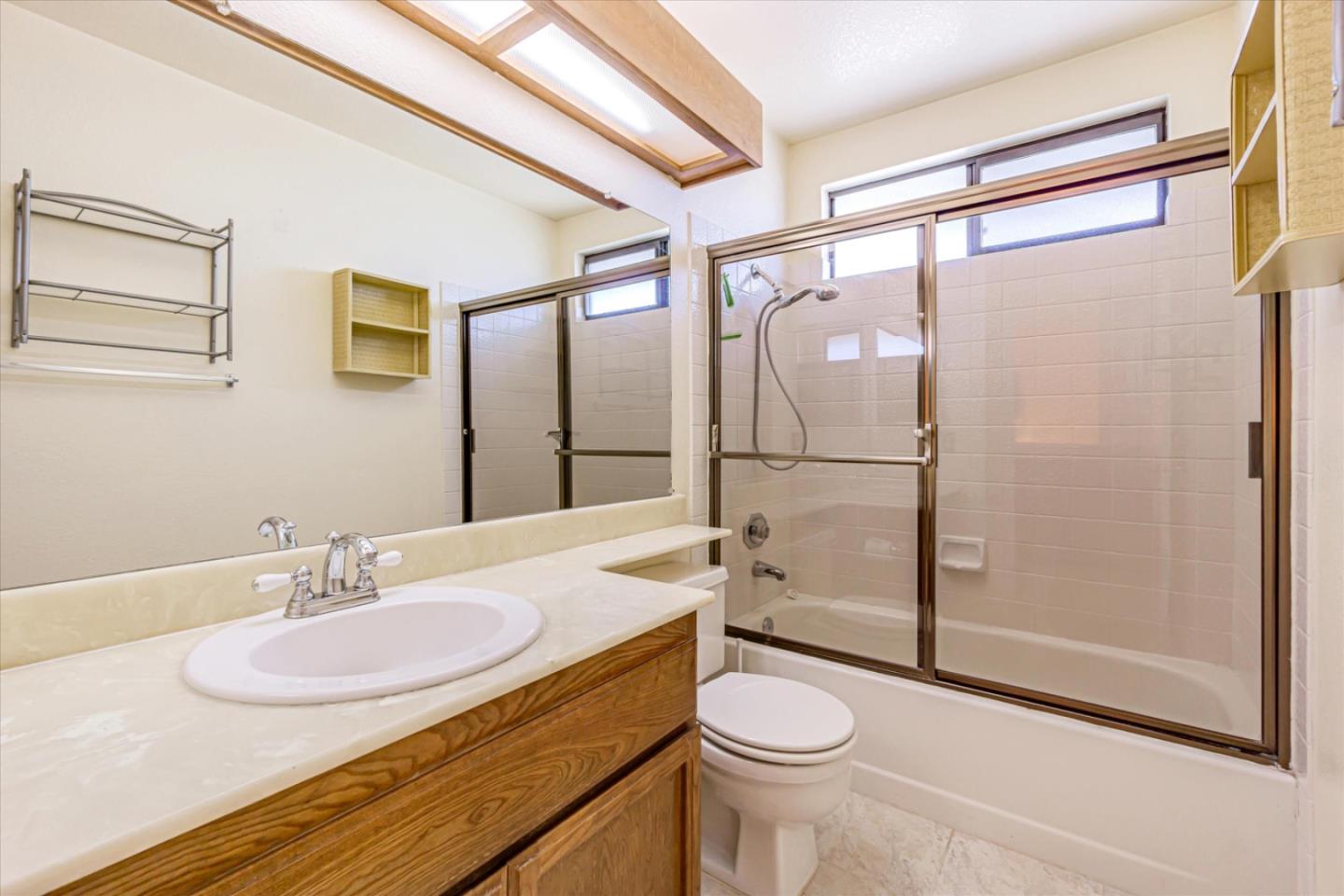 Detail Gallery Image 43 of 59 For 2834 Bellflower Dr, Antioch,  CA 94509 - 4 Beds | 2/1 Baths