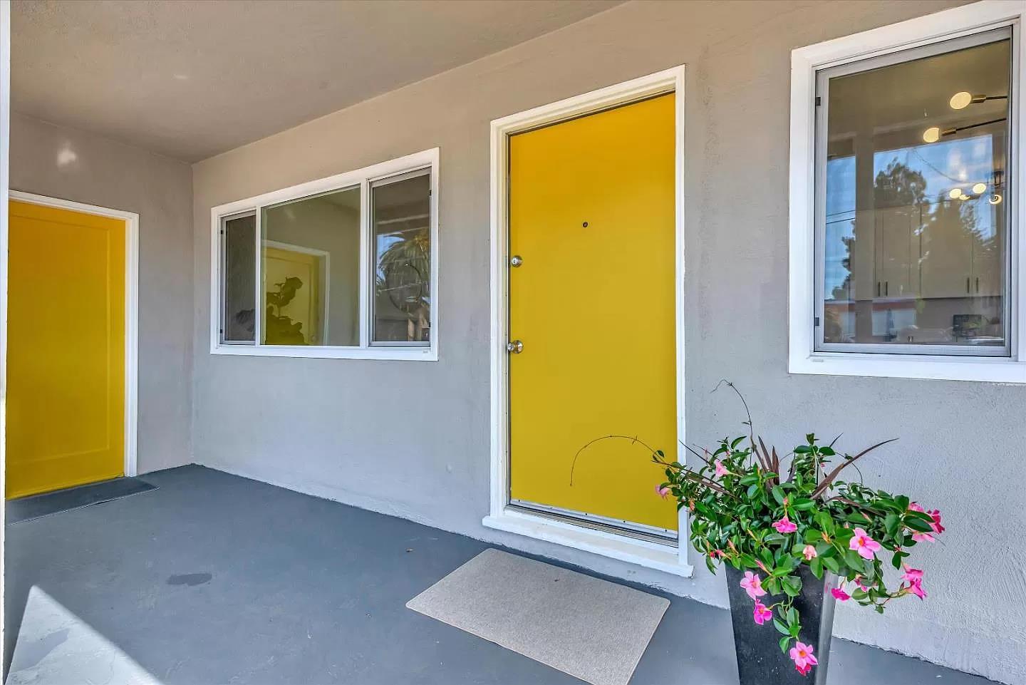 Detail Gallery Image 12 of 17 For 745 Independence Ave, Mountain View,  CA 94043 - 3 Beds | 1 Baths