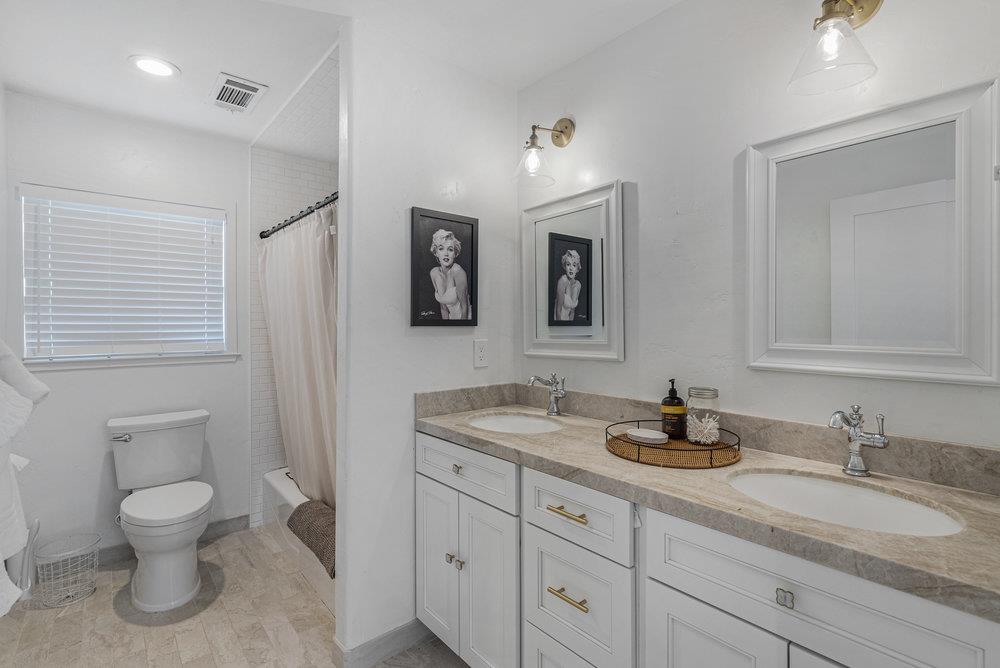 Detail Gallery Image 14 of 41 For 313 4th St, San Juan Bautista,  CA 95045 - 3 Beds | 2 Baths