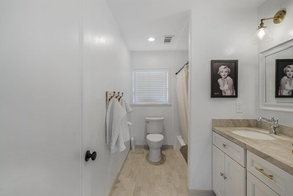 Detail Gallery Image 15 of 41 For 313 4th St, San Juan Bautista,  CA 95045 - 3 Beds | 2 Baths