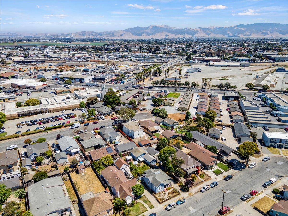 Detail Gallery Image 7 of 23 For 254 Winham St, Salinas,  CA 93901 - 3 Beds | 2 Baths