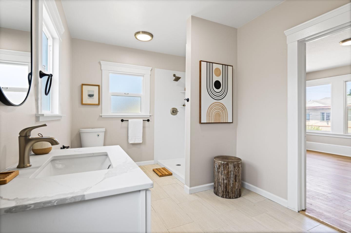 Detail Gallery Image 44 of 57 For 551 53rd St, Oakland,  CA 94609 - – Beds | – Baths