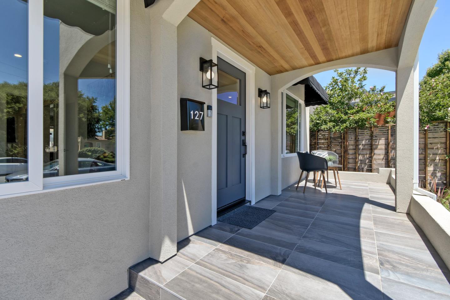 Detail Gallery Image 6 of 23 For 127 14th Ave, San Mateo,  CA 94402 - 2 Beds | 1 Baths