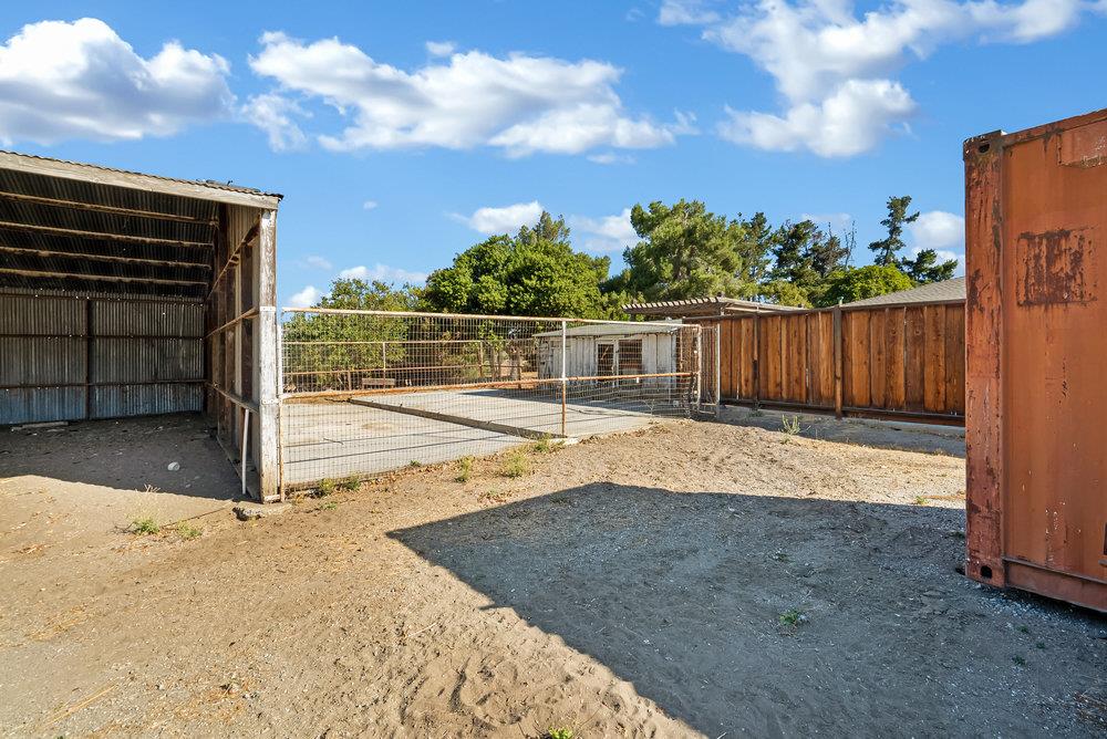 Detail Gallery Image 99 of 134 For 5620 Southside Rd, Hollister,  CA 95023 - 3 Beds | 2 Baths