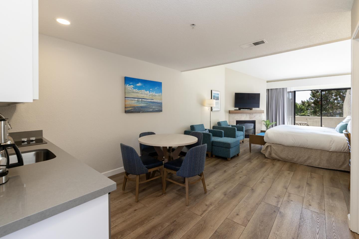 Detail Gallery Image 9 of 29 For 319 Seascape Resort Dr, Aptos,  CA 95003 - 1 Beds | 1 Baths