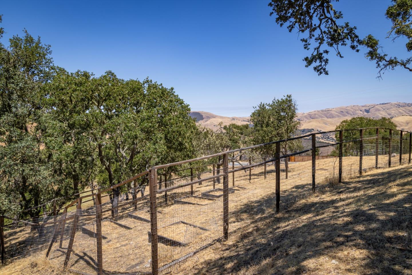 Detail Gallery Image 9 of 16 For 35180 Sky Ranch Rd, Carmel Valley,  CA 93924 - – Beds | – Baths
