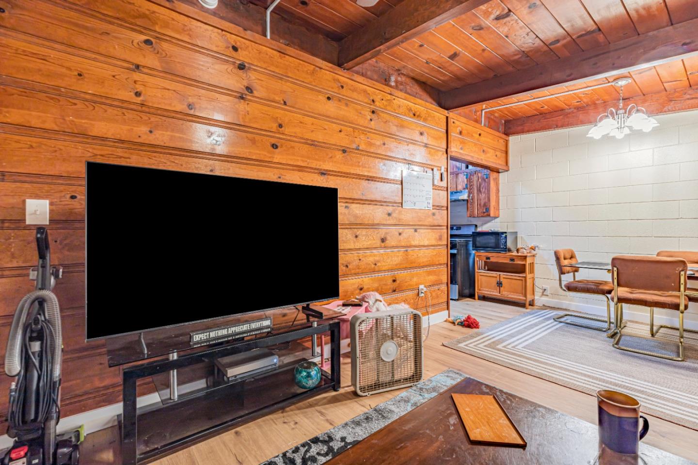 1579 Valley View Road, Hollister, California 95023, ,Commercial Sale,For Sale,1579 Valley View Road,ML81975633