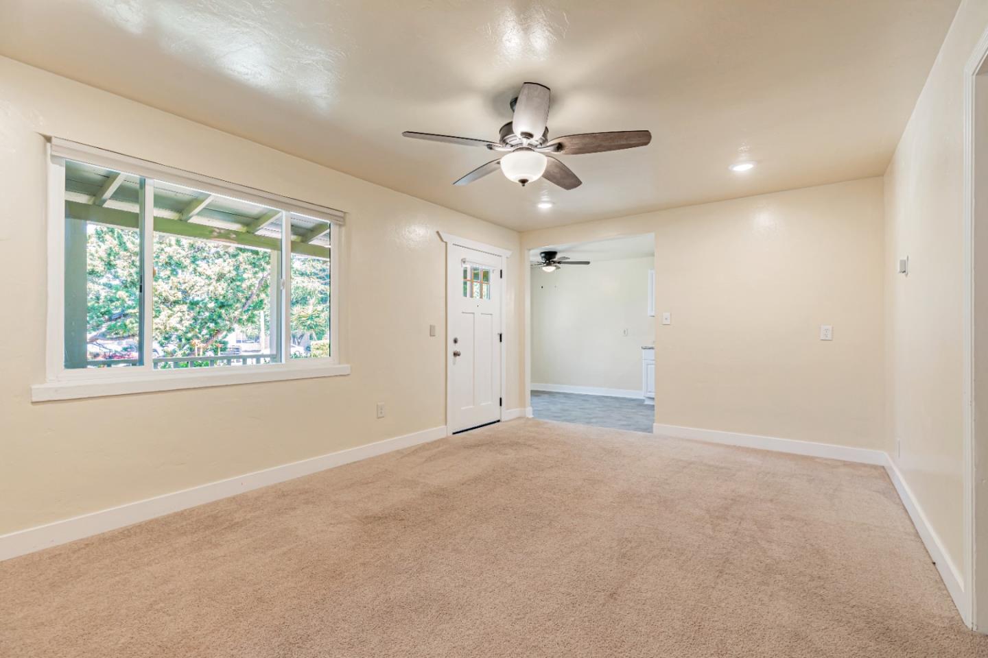 1579 Valley View Road, Hollister, California 95023, ,Commercial Sale,For Sale,1579 Valley View Road,ML81975633