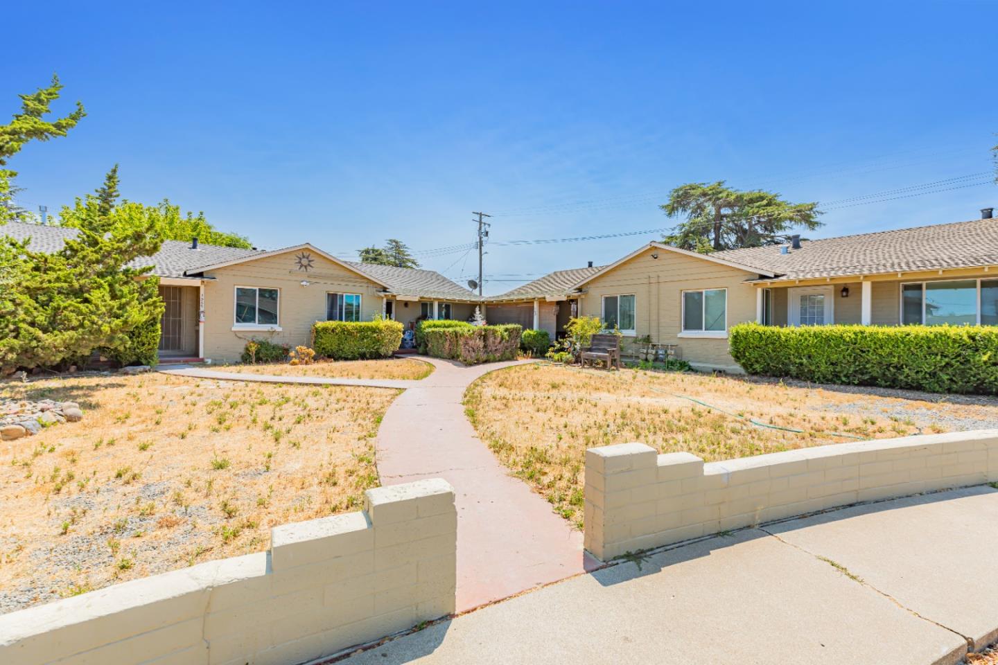 1579 Valley View Road, Hollister, California 95023, ,Commercial Sale,For Sale,1579 Valley View Road,ML81975633
