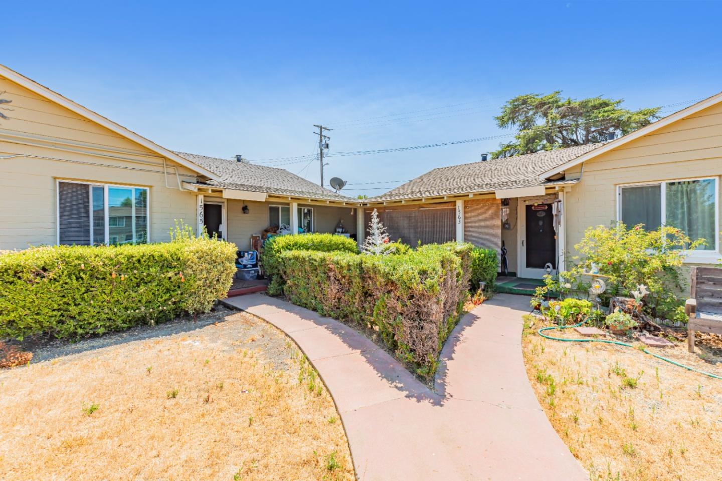 1579 Valley View Road, Hollister, California 95023, ,Commercial Sale,For Sale,1579 Valley View Road,ML81975633