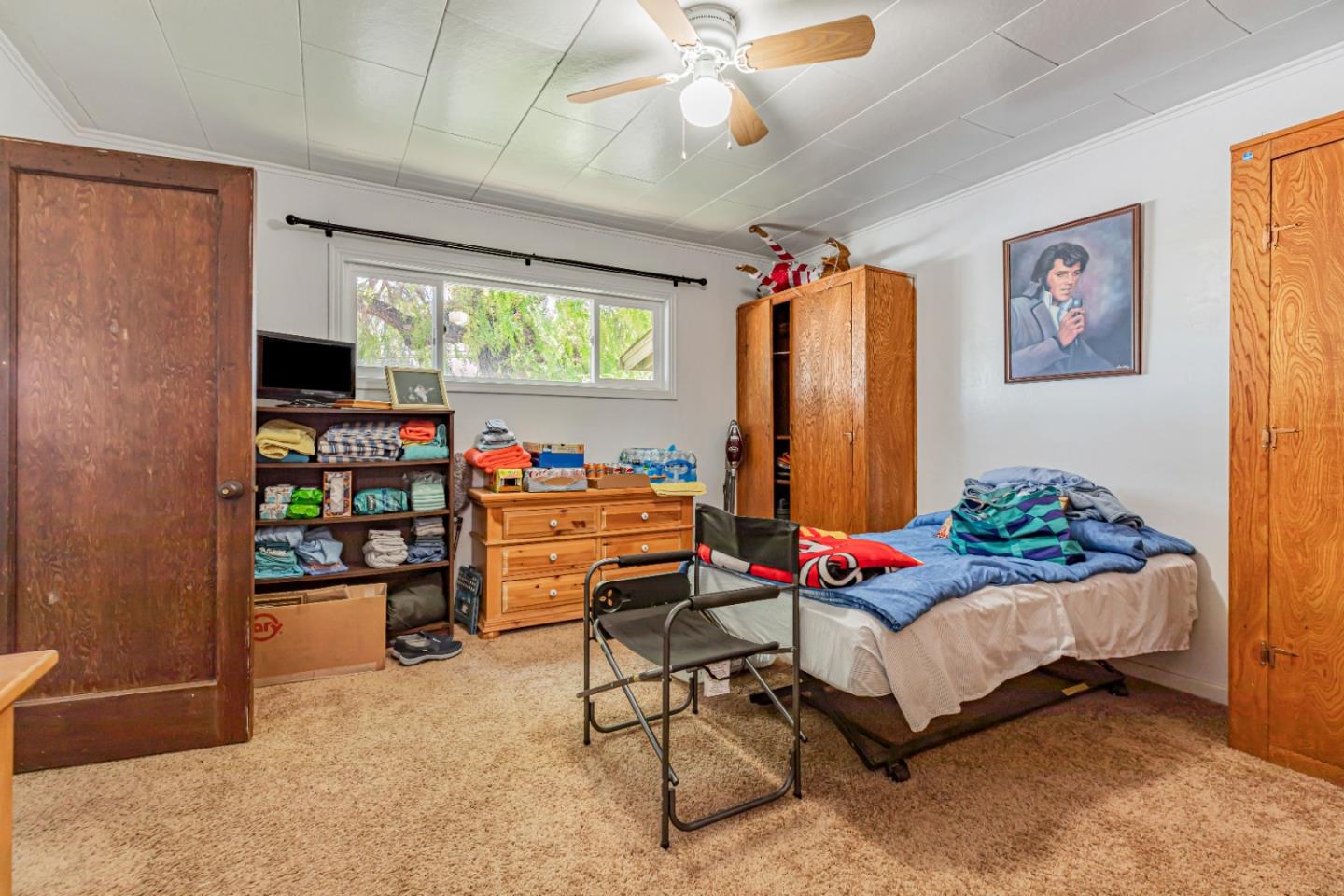1579 Valley View Road, Hollister, California 95023, ,Commercial Sale,For Sale,1579 Valley View Road,ML81975633