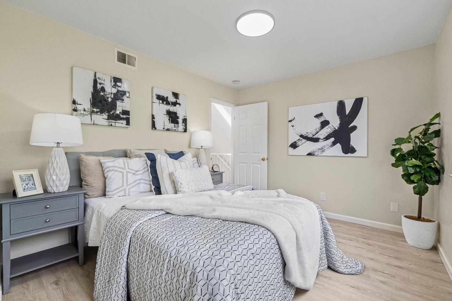 Detail Gallery Image 19 of 39 For 2180 Calle De Primavera, Santa Clara,  CA 95054 - 2 Beds | 1/1 Baths