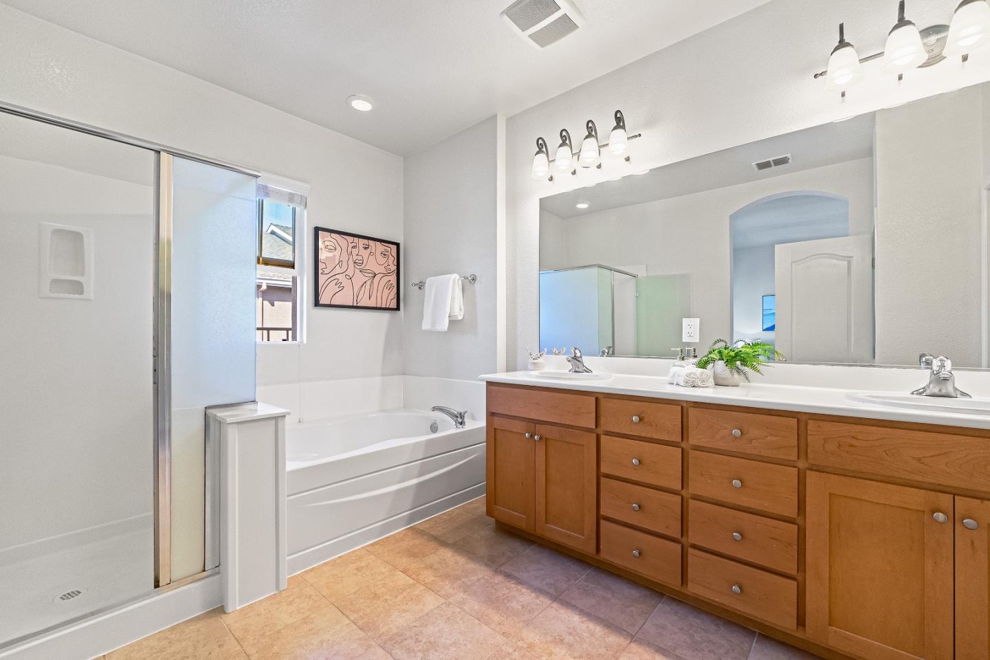 Detail Gallery Image 20 of 45 For 545 Saco Ter, Sunnyvale,  CA 94089 - 3 Beds | 2/1 Baths