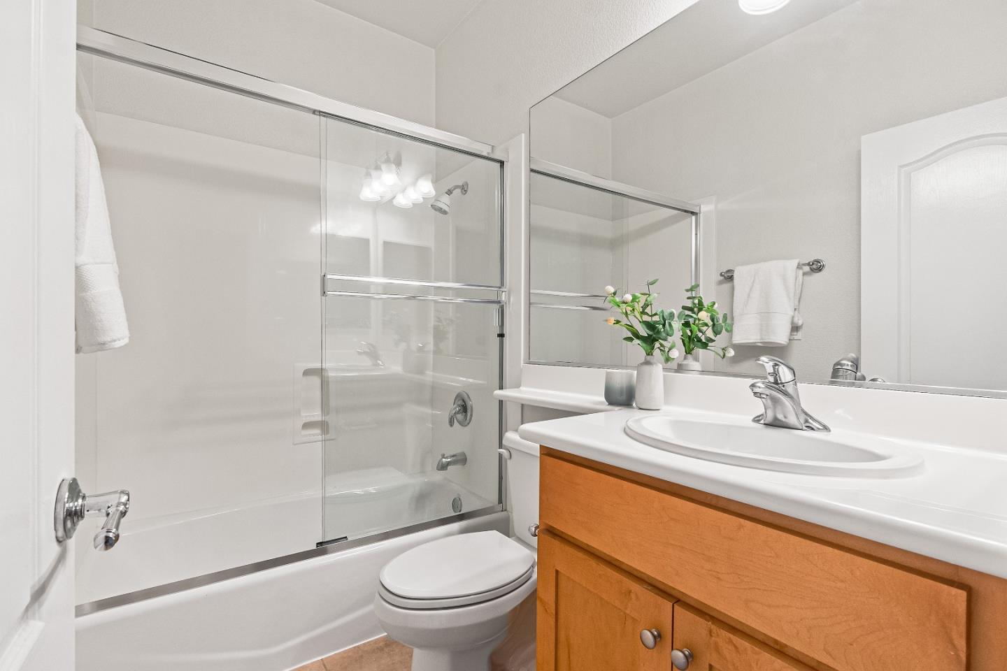 Detail Gallery Image 28 of 45 For 545 Saco Ter, Sunnyvale,  CA 94089 - 3 Beds | 2/1 Baths