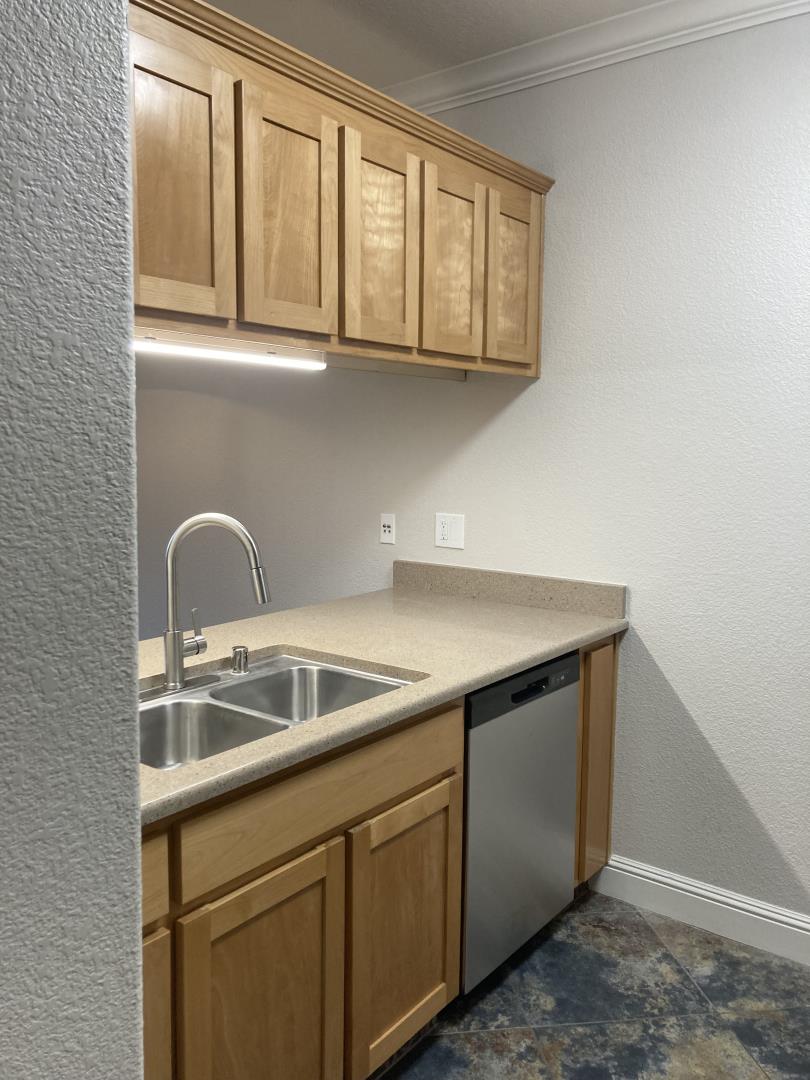 Detail Gallery Image 17 of 42 For 7598 Monterey St #260,  Gilroy,  CA 95020 - 1 Beds | 1 Baths