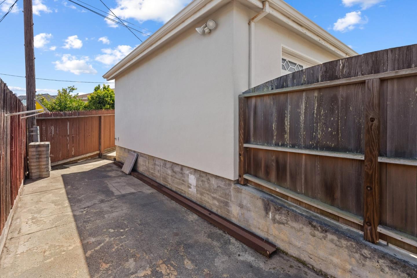 Detail Gallery Image 44 of 61 For 232 Brentwood Dr, South San Francisco,  CA 94080 - 3 Beds | 2 Baths