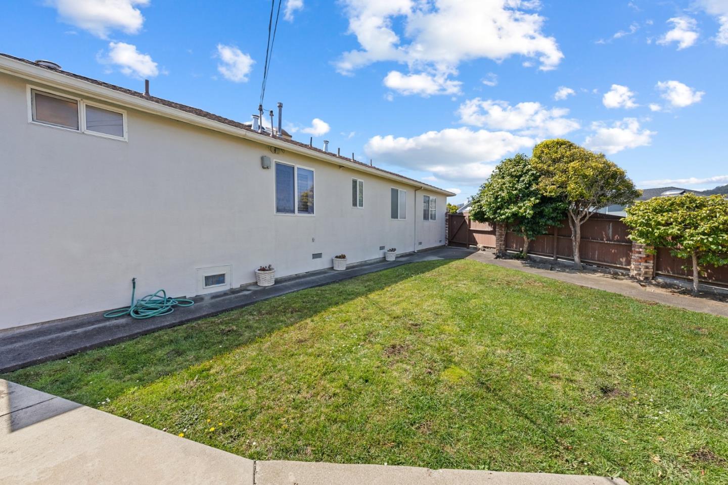 Detail Gallery Image 49 of 61 For 232 Brentwood Dr, South San Francisco,  CA 94080 - 3 Beds | 2 Baths