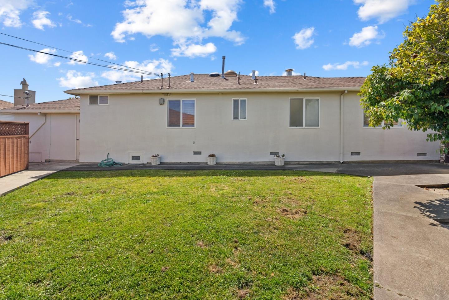 Detail Gallery Image 50 of 61 For 232 Brentwood Dr, South San Francisco,  CA 94080 - 3 Beds | 2 Baths