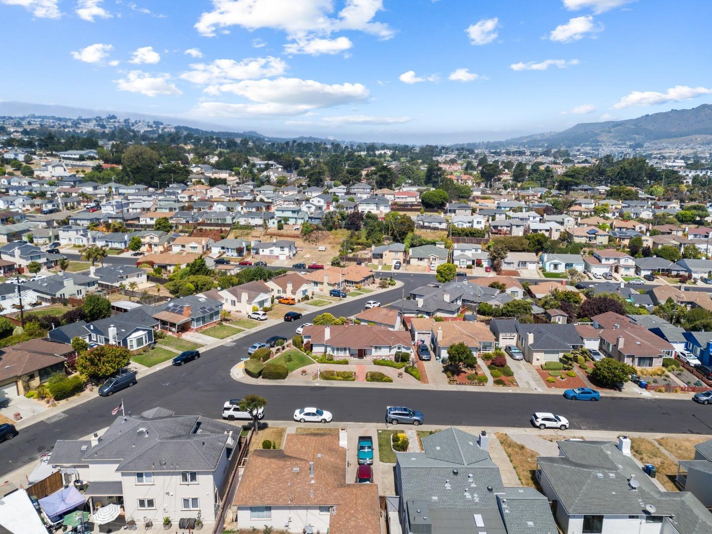 Detail Gallery Image 61 of 61 For 232 Brentwood Dr, South San Francisco,  CA 94080 - 3 Beds | 2 Baths