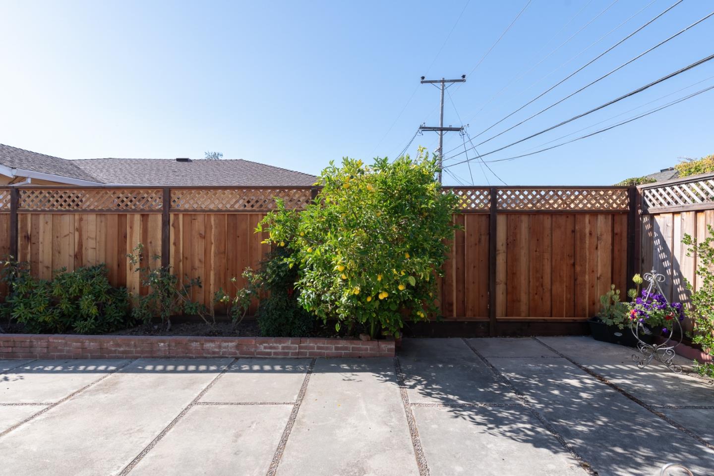 Detail Gallery Image 22 of 24 For 2235 Southampton Way, San Mateo,  CA 94403 - 3 Beds | 2 Baths