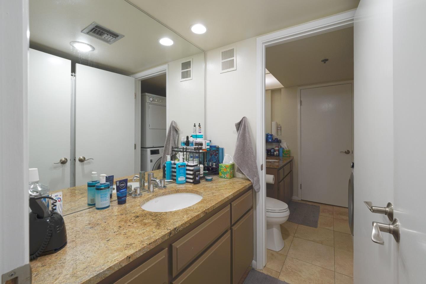 Detail Gallery Image 26 of 33 For 320 Palo Alto Ave #B1,  Palo Alto,  CA 94301 - 1 Beds | 1 Baths