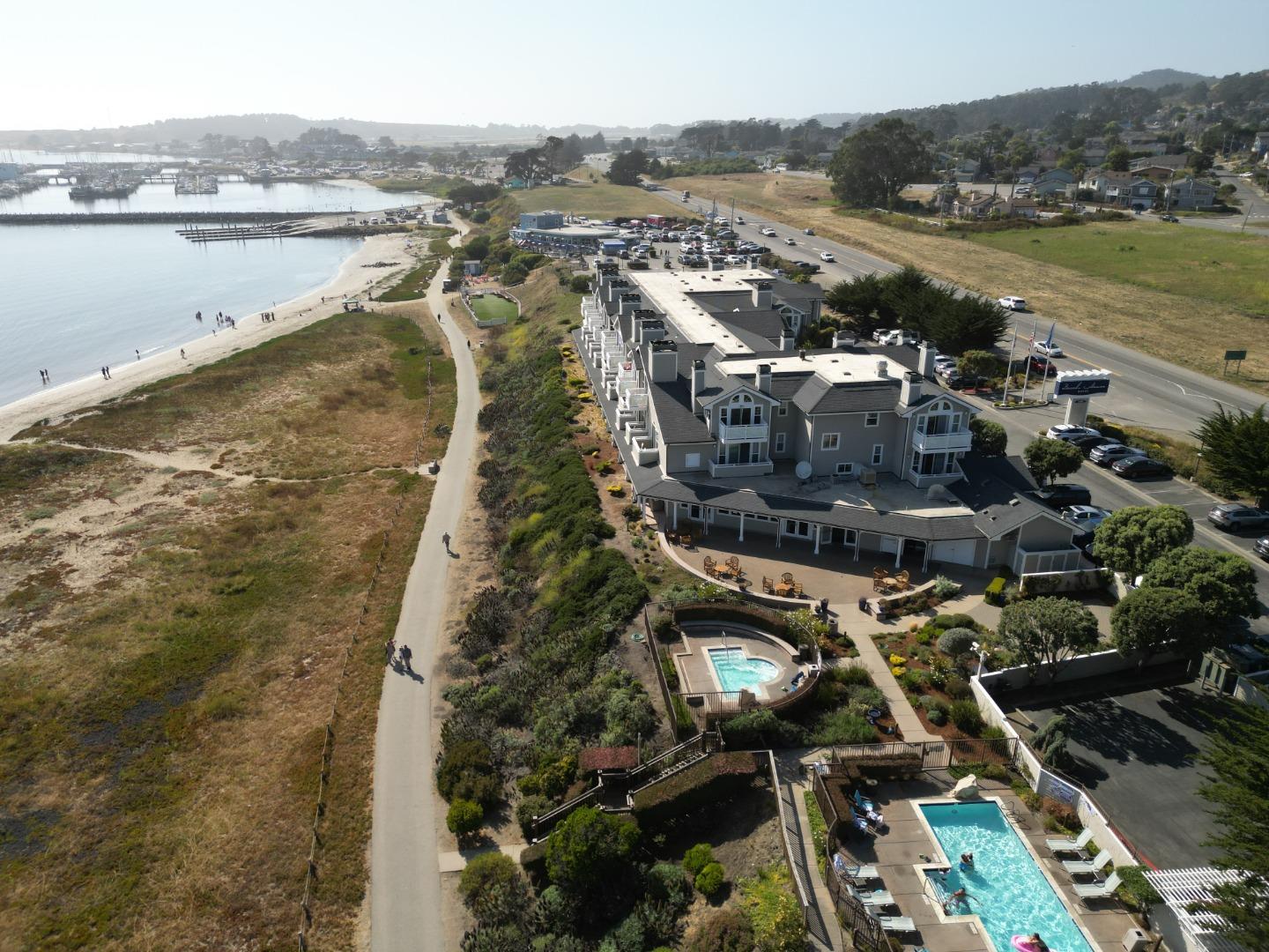 Detail Gallery Image 1 of 21 For 4100 Cabrillo Hwy #102,  Half Moon Bay,  CA 94019 - 0 Beds | 1 Baths