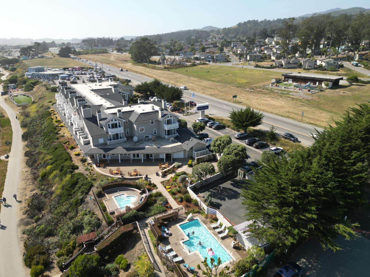 Detail Gallery Image 9 of 21 For 4100 Cabrillo Hwy #102,  Half Moon Bay,  CA 94019 - 0 Beds | 1 Baths