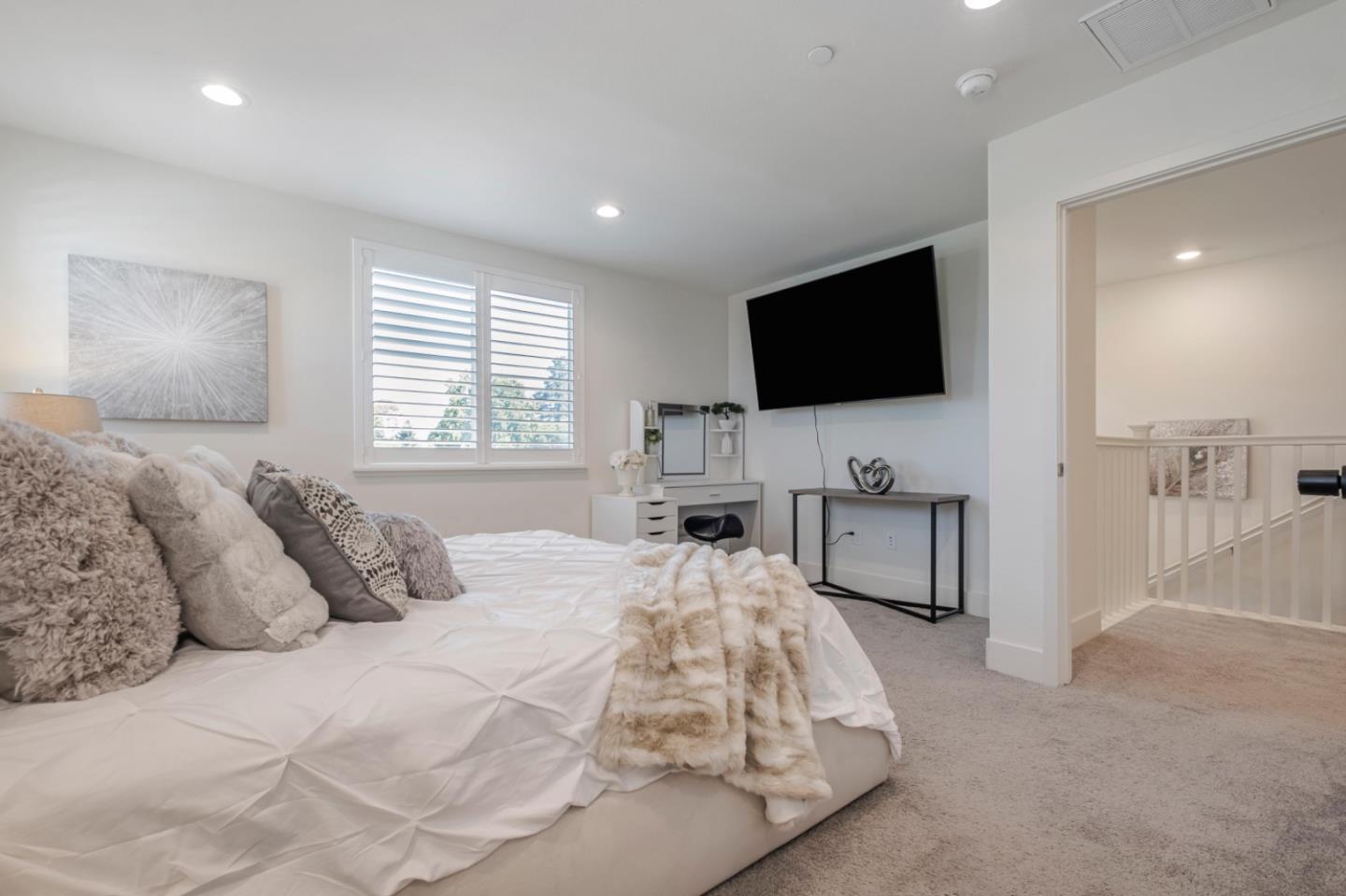 Detail Gallery Image 26 of 45 For 912 Sienna Loop, San Leandro,  CA 94579 - 4 Beds | 3/1 Baths