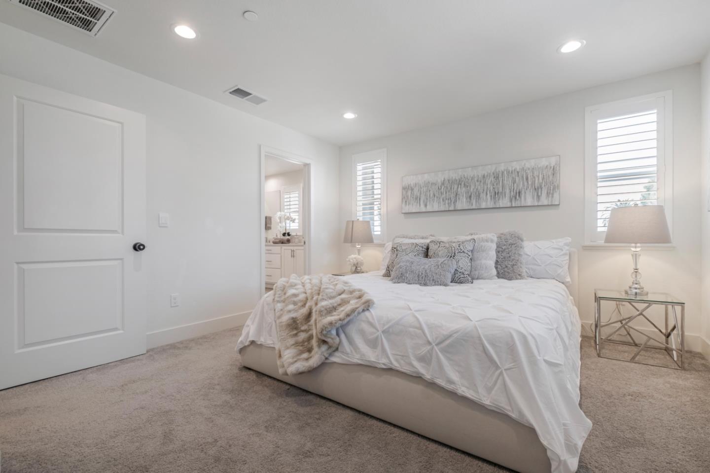 Detail Gallery Image 28 of 45 For 912 Sienna Loop, San Leandro,  CA 94579 - 4 Beds | 3/1 Baths