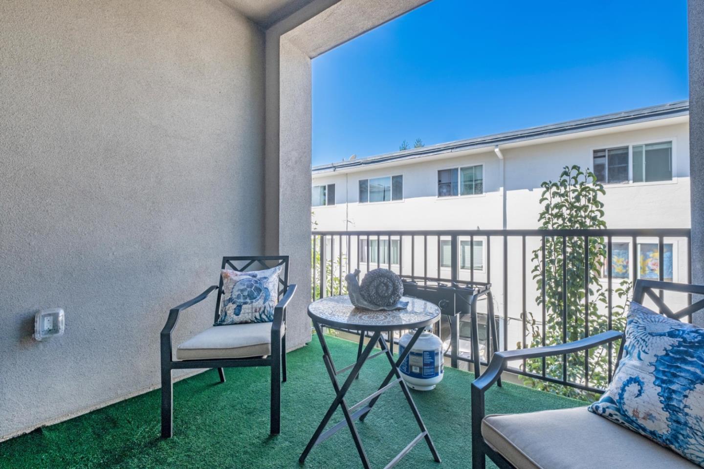 Detail Gallery Image 39 of 45 For 912 Sienna Loop, San Leandro,  CA 94579 - 4 Beds | 3/1 Baths