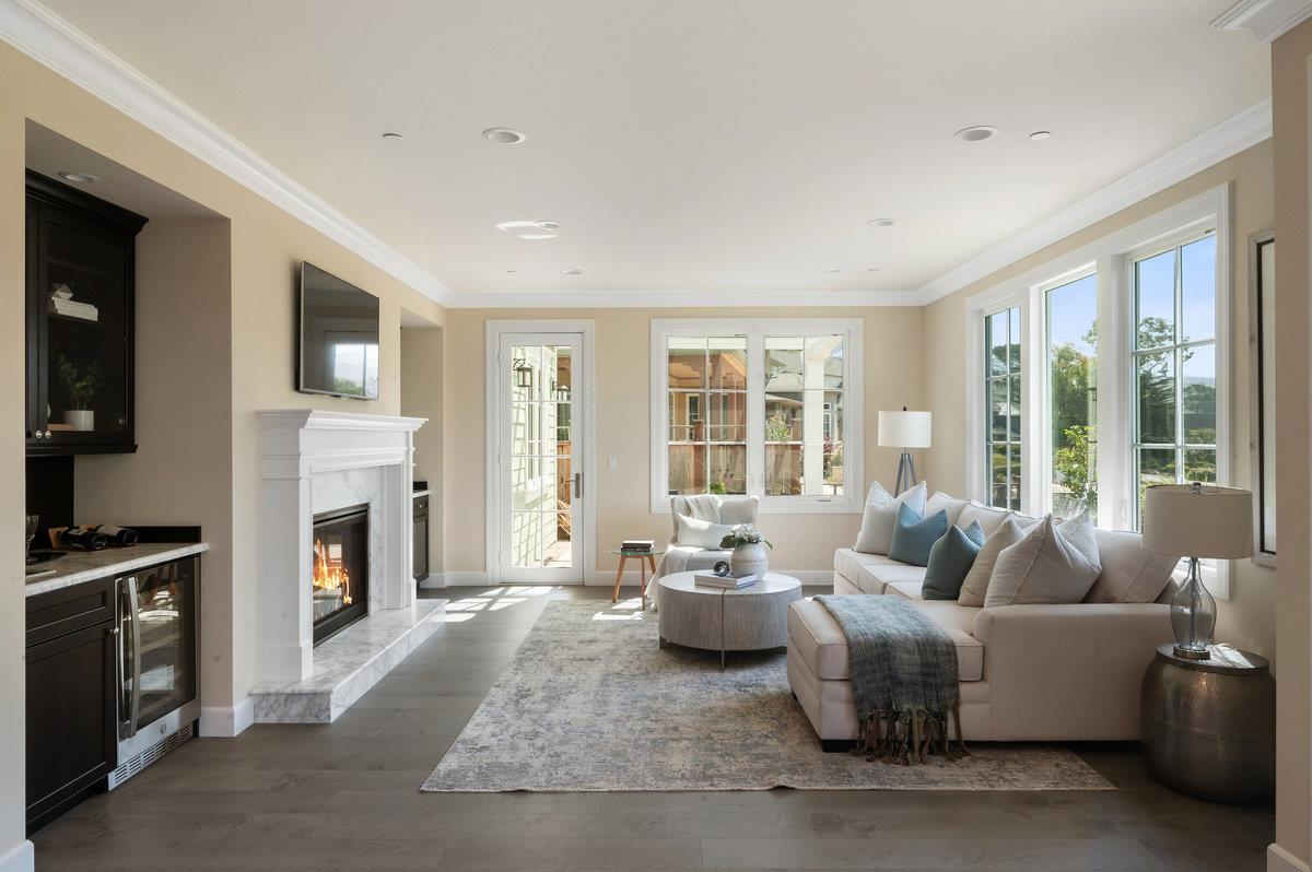 Detail Gallery Image 13 of 30 For 201 Carnoustie Ct, Half Moon Bay,  CA 94019 - 4 Beds | 4/1 Baths