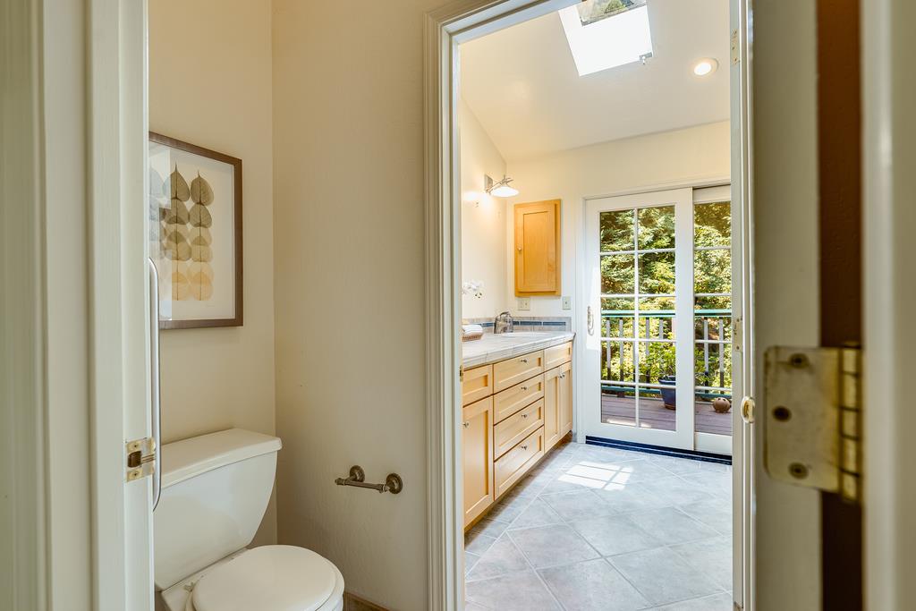 Detail Gallery Image 17 of 49 For 23525 Sky View Ter, Los Gatos,  CA 95033 - 3 Beds | 2/1 Baths