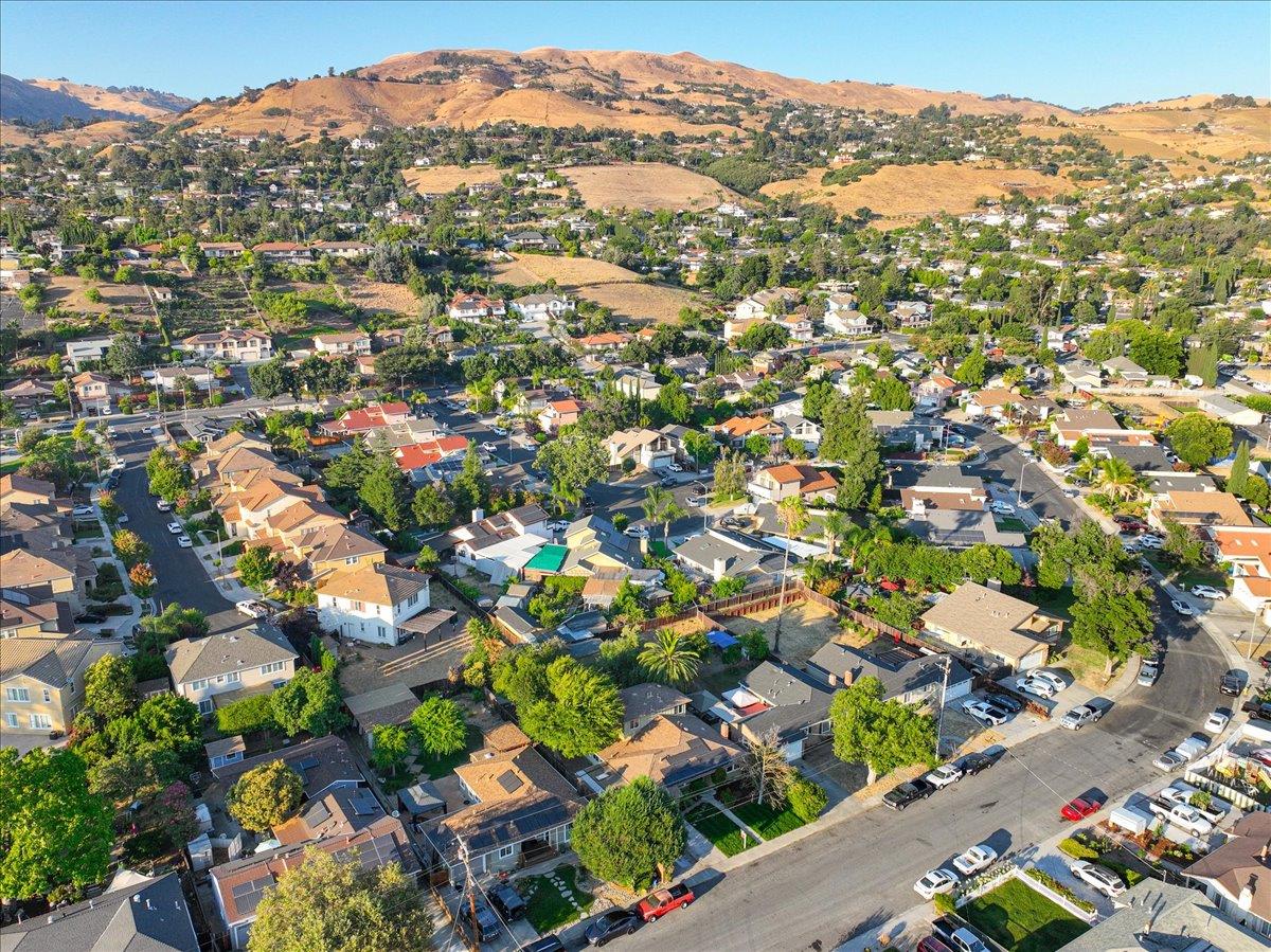 Detail Gallery Image 36 of 39 For 168 Clareview Ave, San Jose,  CA 95127 - 3 Beds | 2 Baths