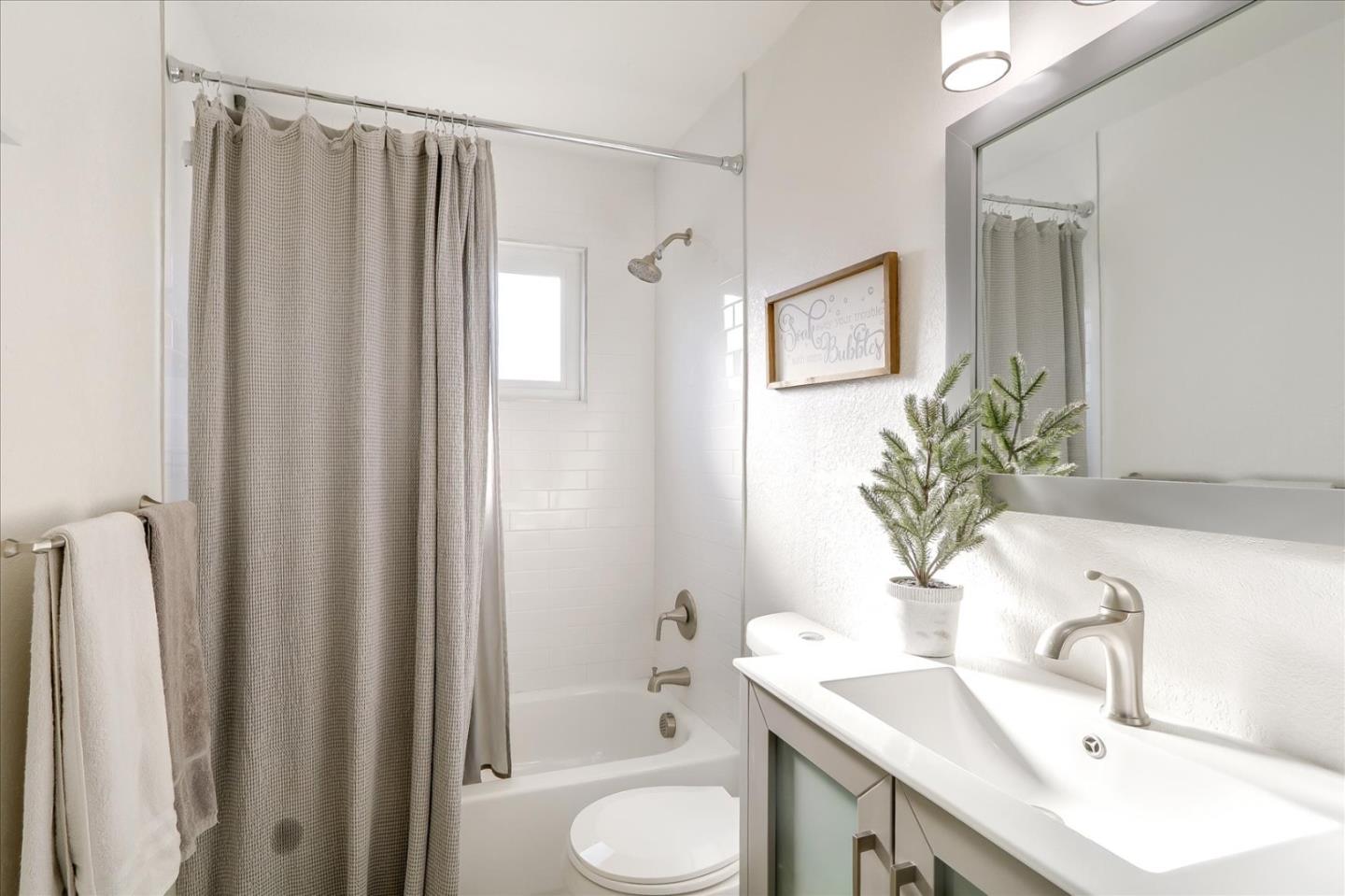 Detail Gallery Image 28 of 37 For 208 Arguello Ave, Vallejo,  CA 94591 - 3 Beds | 2 Baths