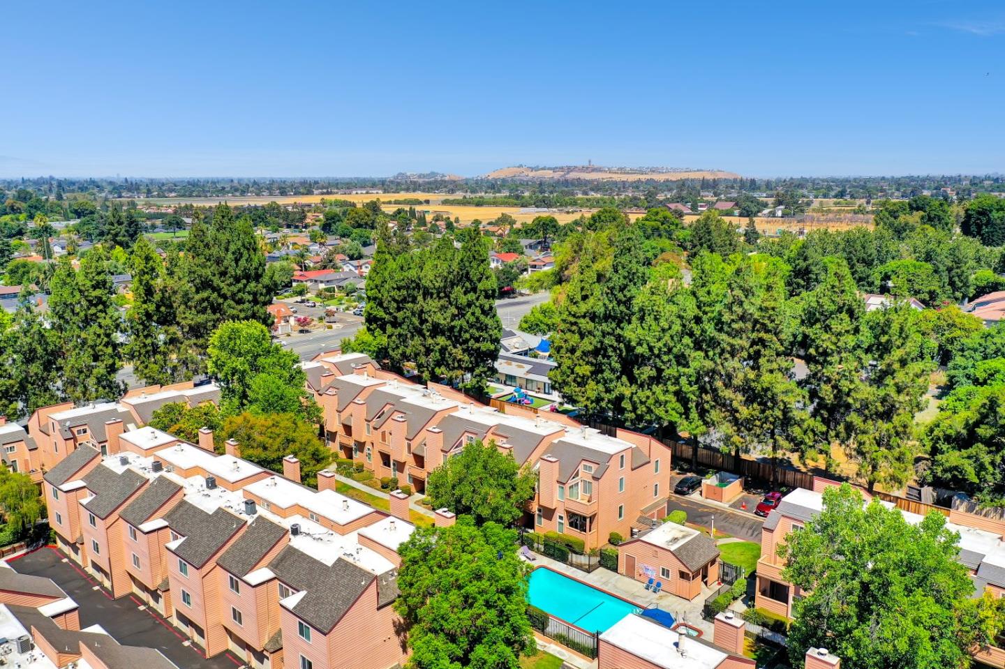 Detail Gallery Image 22 of 27 For 5332 Borneo Cir, San Jose,  CA 95123 - 2 Beds | 2 Baths